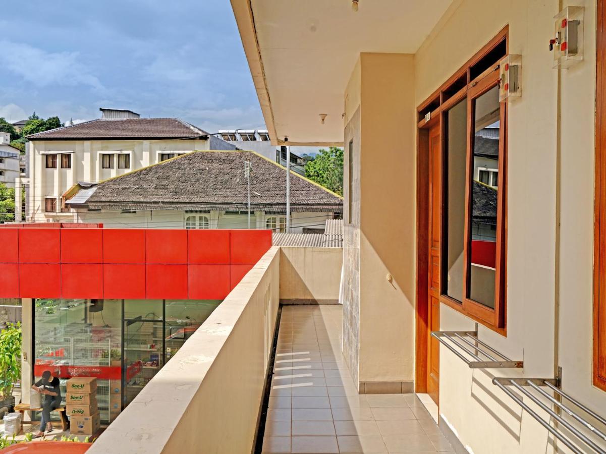 Oyo 1699 Verona Residence Bandung Exteriör bild