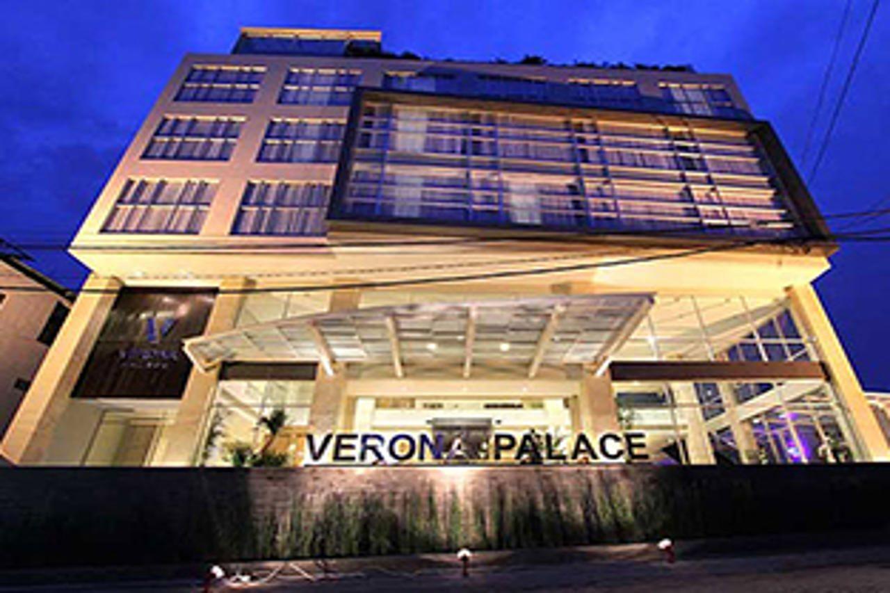 Oyo 1699 Verona Residence Bandung Exteriör bild