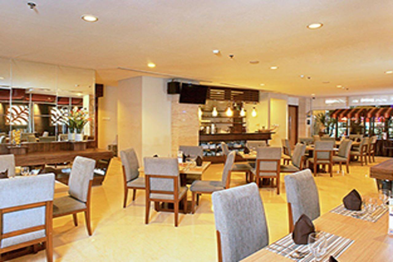 Oyo 1699 Verona Residence Bandung Exteriör bild